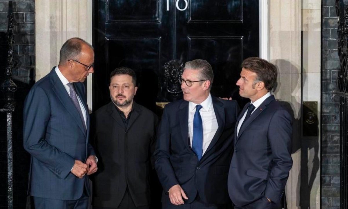 British Prime Minister Keir Starmer (2nd R), French President Emmanuel Macron (1st R), German Chancellor Friedrich Merz (1st L) and Ukrainian President Volodymyr Zelensky chat at the No. 10 Downing Street after their meeting in London, Britain, on June 7, 2026.  (Photo by Stephen Chung/Xinhua)