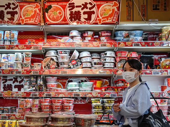 Japan revises Q2 GDP growth up to 1.4 pct