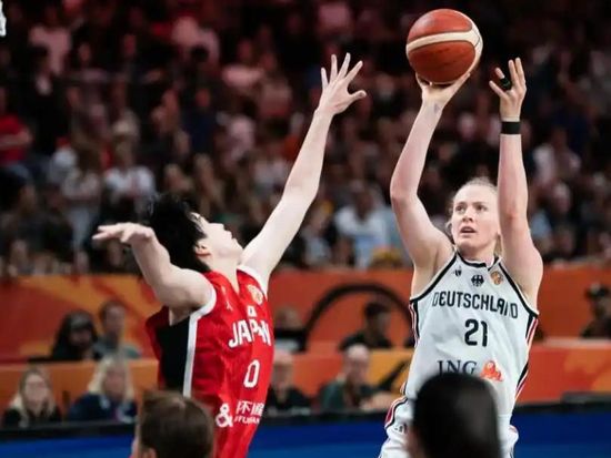 Germany reaches historic quarterfinals as Hungary advances