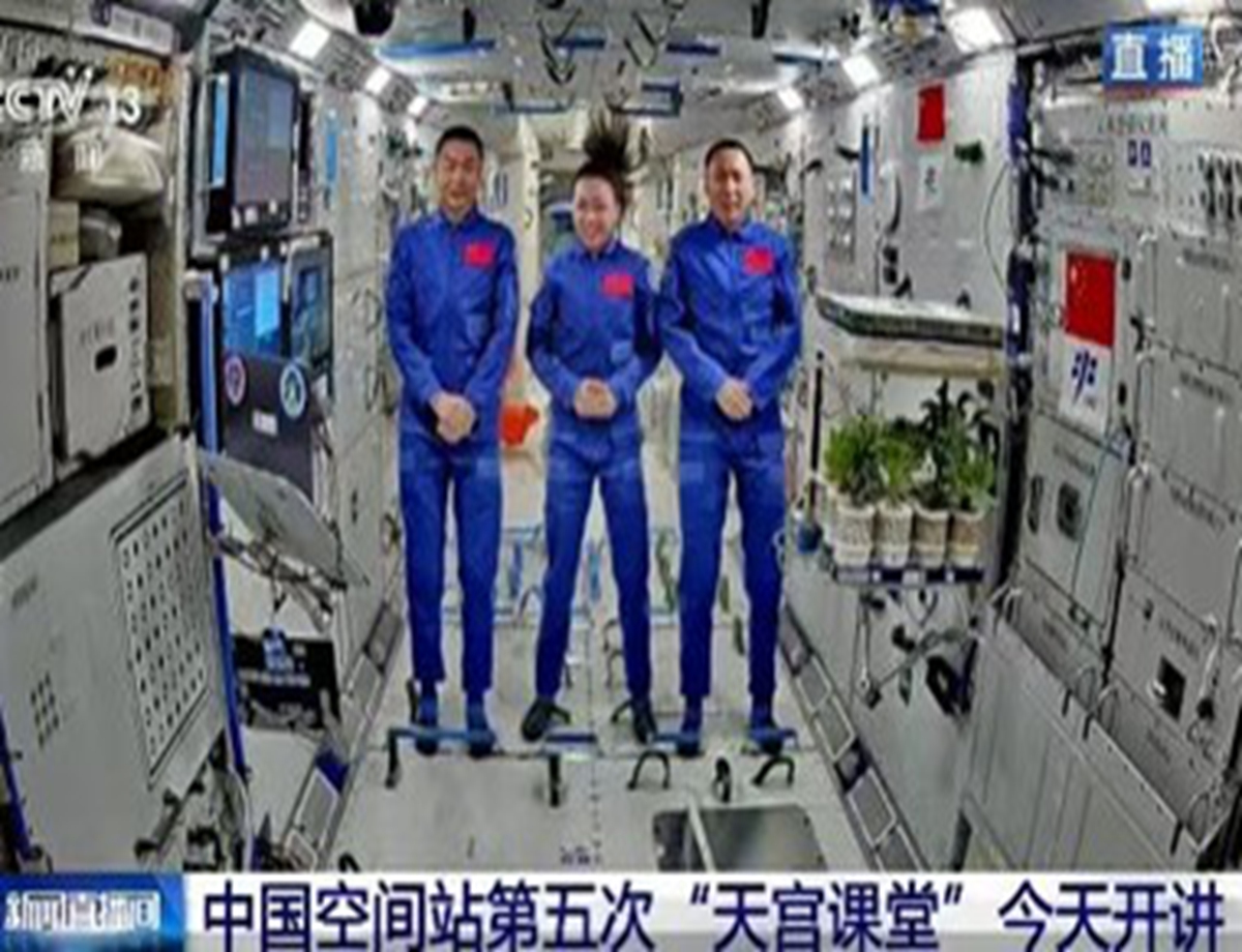 Shenzhou-23 crew gives a live science lesson to students in Hong Kong and Macao in a Tiangong class on September 9, 2026. Photo: CCTV News