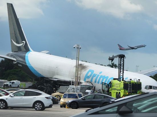 A pilot of the Amazon cargo plane that careened off Miami runway warned it was coming in too fast
