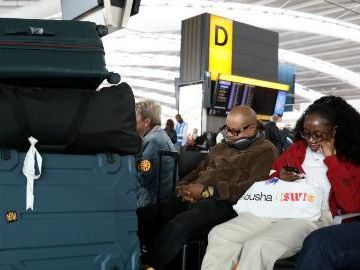 More than 2,000 flights canceled in Britain due to technical issue
