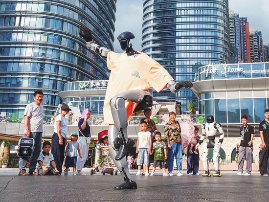 Narrative of 'K-shaped divergence' is one-sided reading of China's economic growth logic