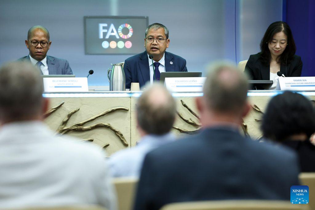 Eduardo M. Leano (C), director general of the Network of Aquaculture Centres in Asia-Pacific, speaks at a side event during the 37th Session of the Committee on Fisheries of the Food and Agriculture Organization of the United Nations (FAO), in Rome, Italy, Sept. 8, 2026. (Xinhua/Li Jing)