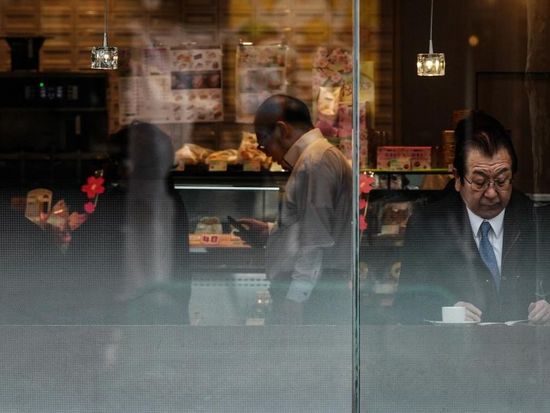Japan's August core consumer prices up 1.7 pct year on year