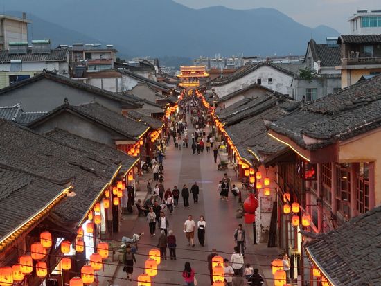 Mid-Autumn Approaching: Huili Ancient Town, Key to Sichuan and Yunnan