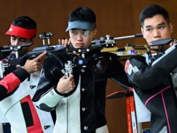 China breaks world record in men's 10m air rifle team at Aichi-Nagoya Asian Games