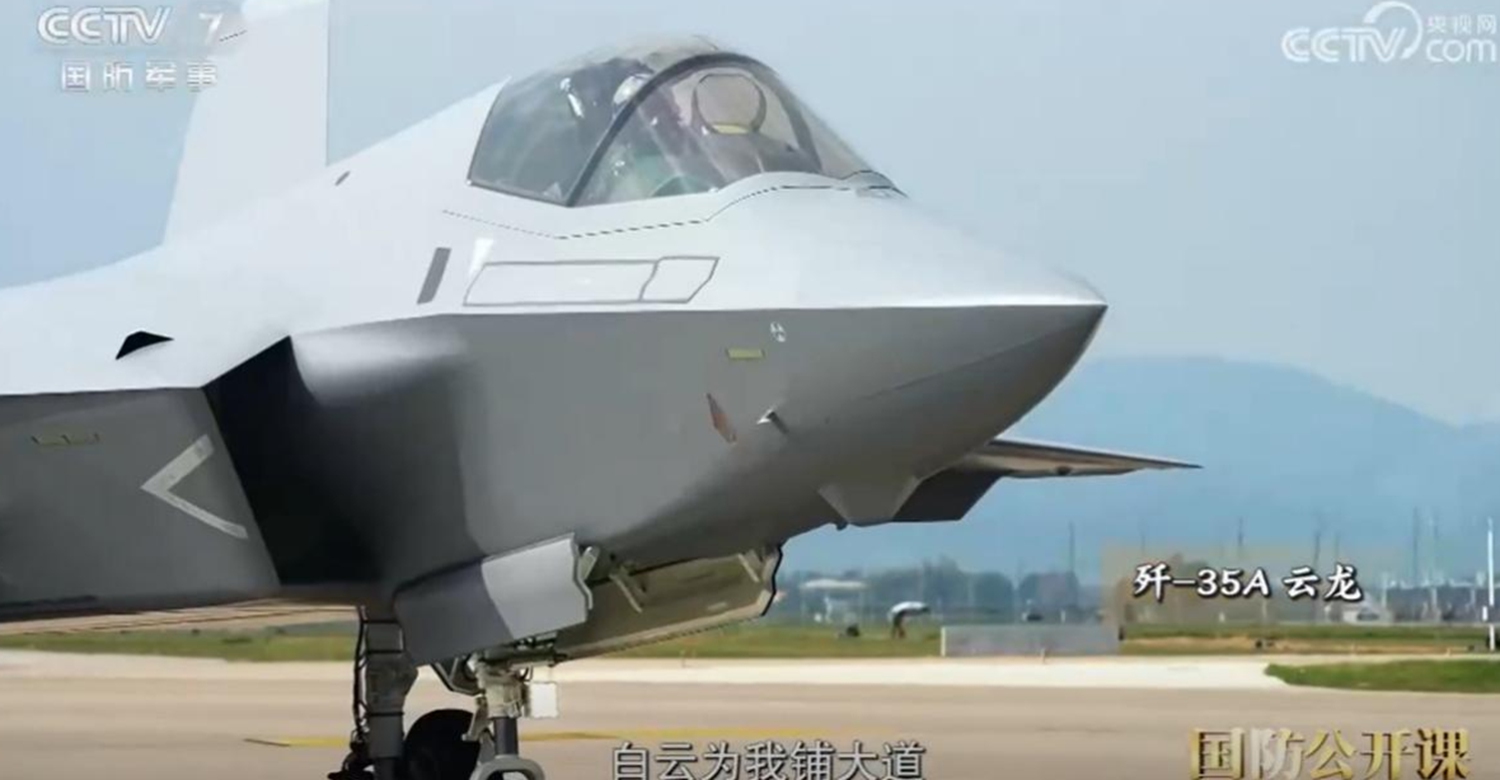 The PLA Air Force J-35A stealth fighter jet Yunlong Photo: Screenshot from CCTV News