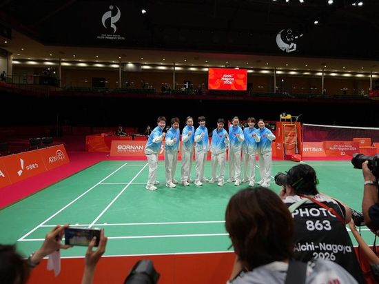 China ends Games badminton women's team title drought with sweep of Japan