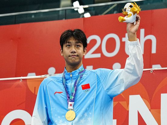 Seven golds on debut: Zhang Zhanshuo makes Asian Games history