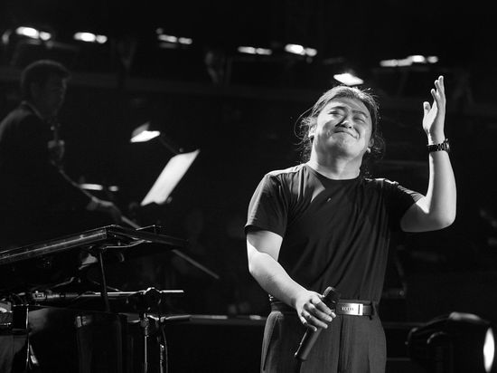 Renowned Chinese singer Liu Huan dies at 63