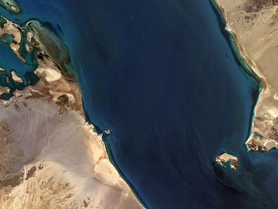 Why is the Bab el-Mandeb Strait strategically important?