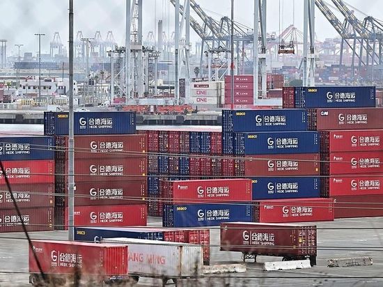 Strengthening economic ties through constructive strategic stability