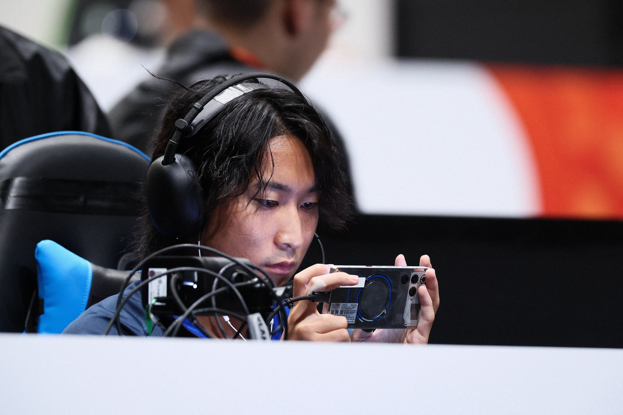 Touma Adachi of Japan competes in the PUBG MOBILE (Asian Games Version) final at the Aichi Sky Expo during the Aichi-Nagoya Asian Games in Aichi Prefecture, Japan, September 29, 2026. /ICphoto