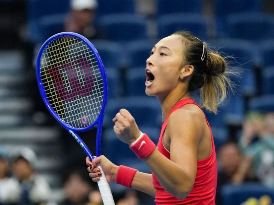 Zheng Qinwen advances China Open last 16