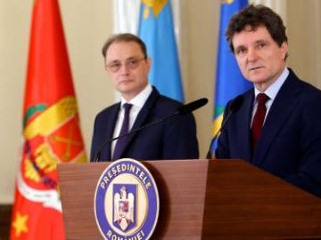 Romanian president designates Luca Niculescu to form gov't