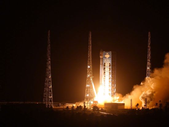 China's Long March-12 rocket launches new internet satellite group