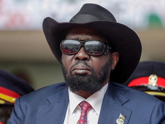 South Sudan's Kiir tightens rules on officials' foreign travel