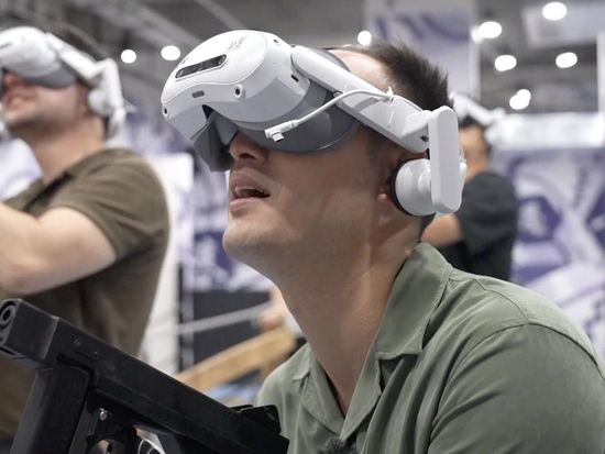 VR recreates historical scene of Red Army's capture of Luding Bridge