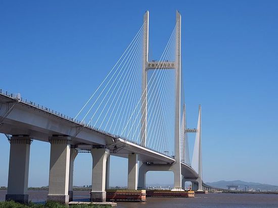 New bridge linking China, DPRK to facilitate trade, people-to-people exchanges: spokesperson