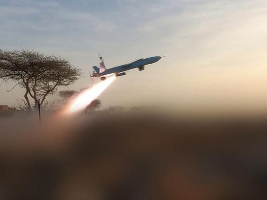Houthis, Saudi-led coalition trade fresh strikes as Houthis vow further attacks on airports, oil facilities