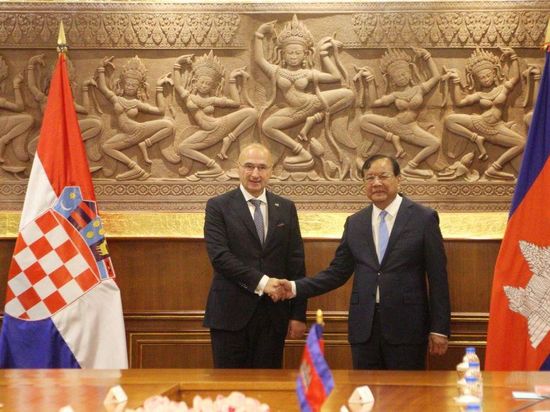 Cambodia, Croatia sign deals on diplomatic visa exemptions, foreign service training
