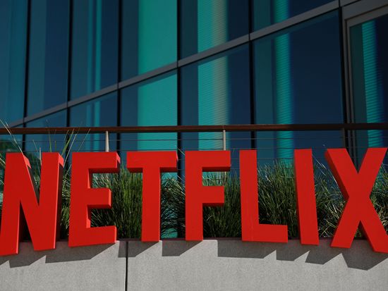 Netflix Q3 net profit rises nearly 44 pct