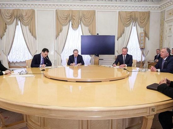 Russia and Ukraine agree to resume peace talks next month amid ongoing strikes