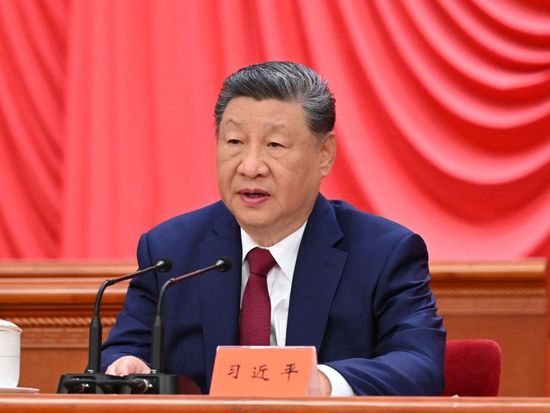 China holds gathering to mark 90th anniversary of Long March victory