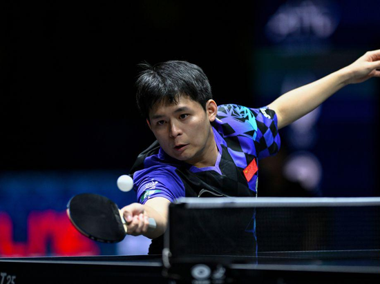 China reaches men's and women's team semifinals at Asian Championships
