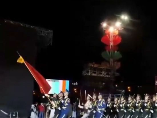 Precision in step: PLA honor guard joins parade rehearsal in Belarus