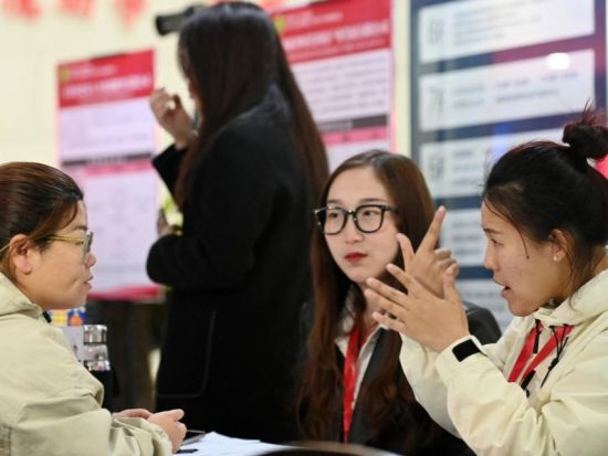 Xi calls on persons with disabilities to draw strength from role models, pursue dreams