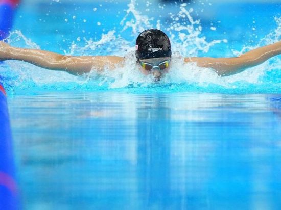 China's 12-year-old Yu Zidi reaches second final at Aquatics Worlds