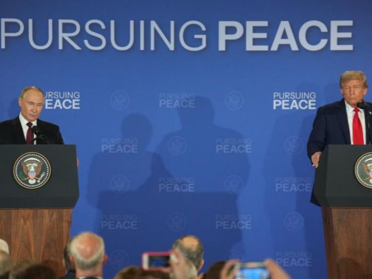 Trump says to meet Putin in Hungary