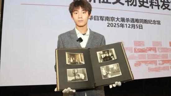 Teenager donates proof of Japanese war crimes at Nanjing Massacre