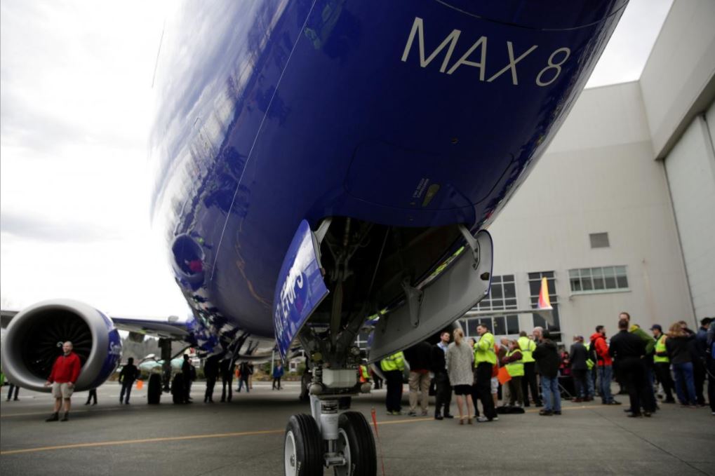 boeing737.JPG