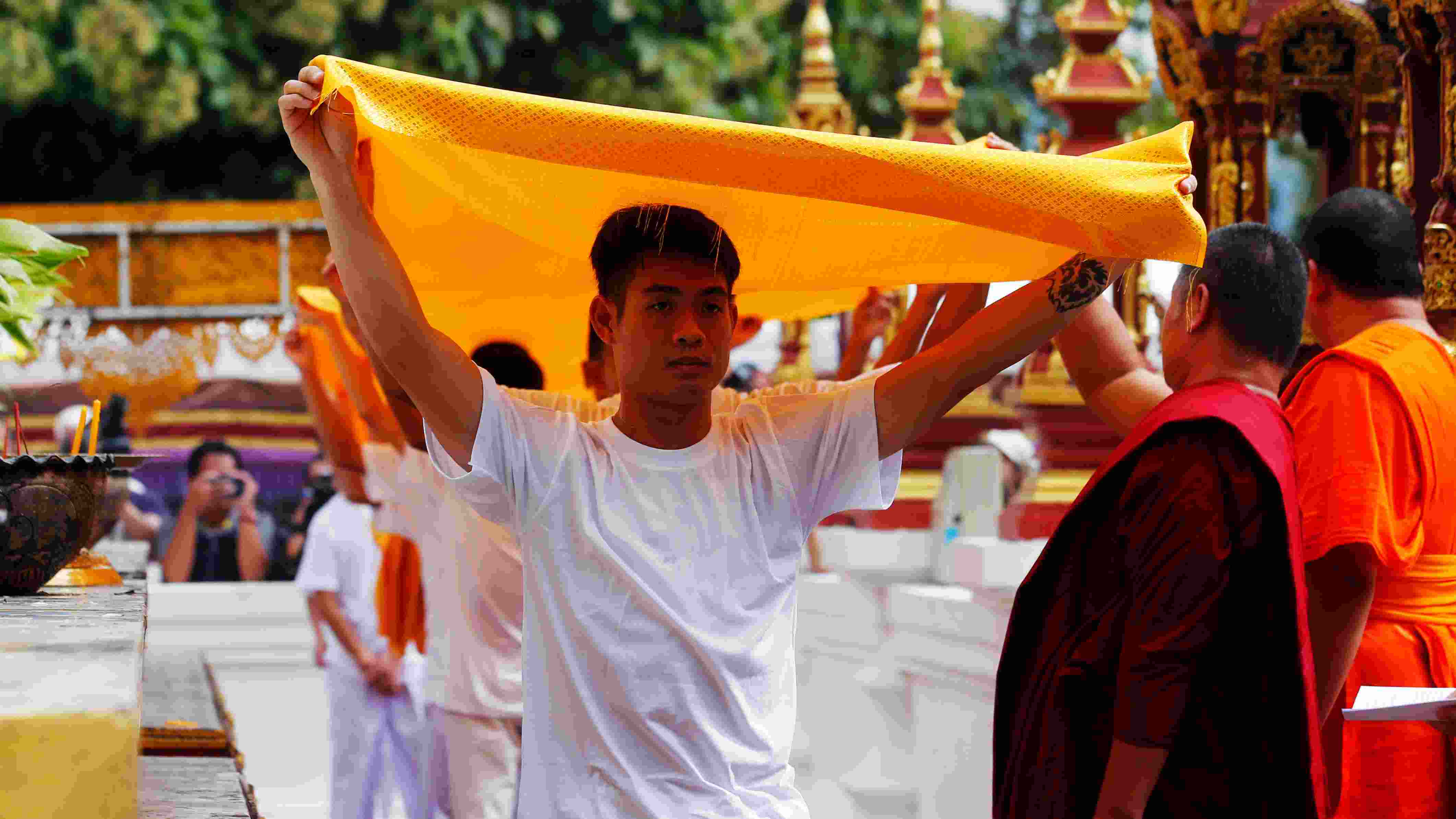 Thai Team 2.jpg