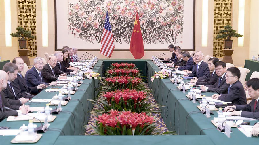 The US commerce delegation led by Commerce Secretary Wilbur Ross meets China's commerce delegation led by Vice Premier Liu He at Diaoyutai State Guesthouse in Beijing, June 3, 2018. [Photo: Xinhua]