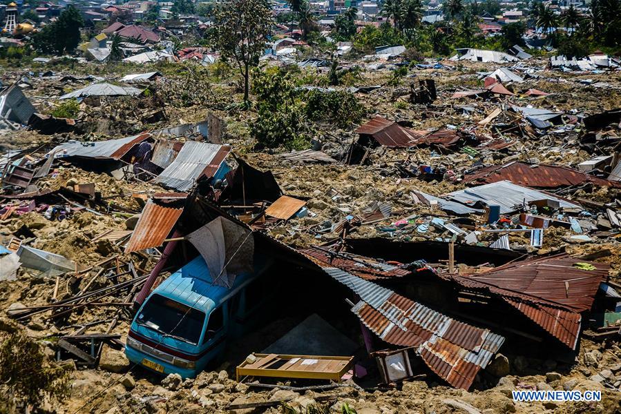 Indonesia quake aftermath.jpg