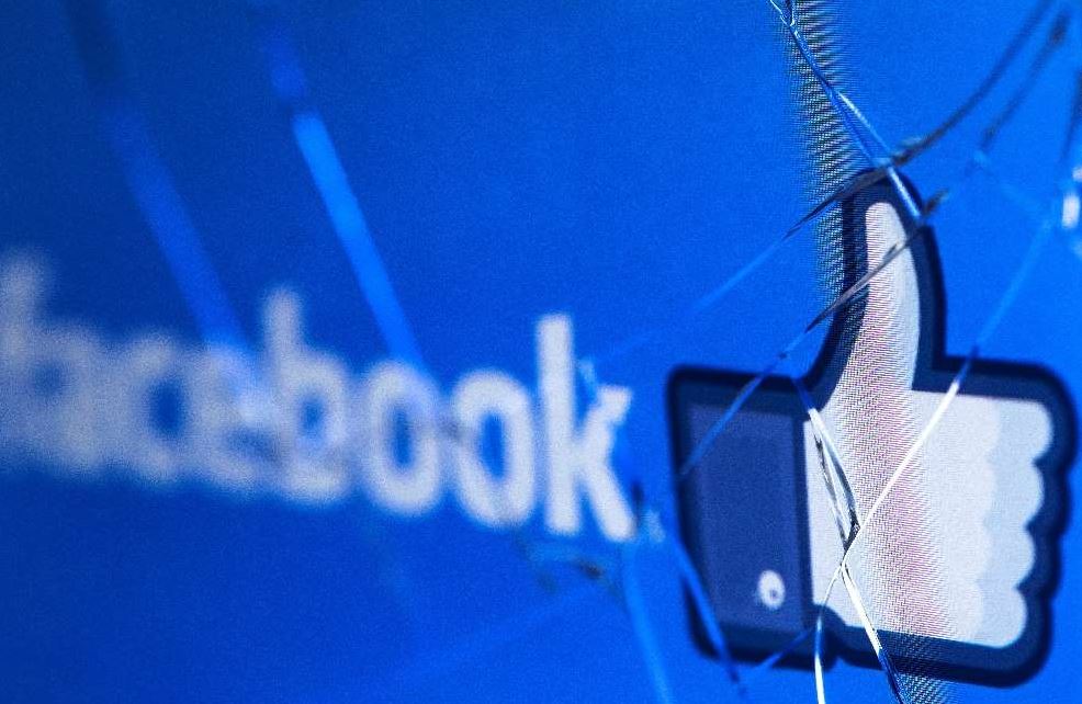 facebook.JPG