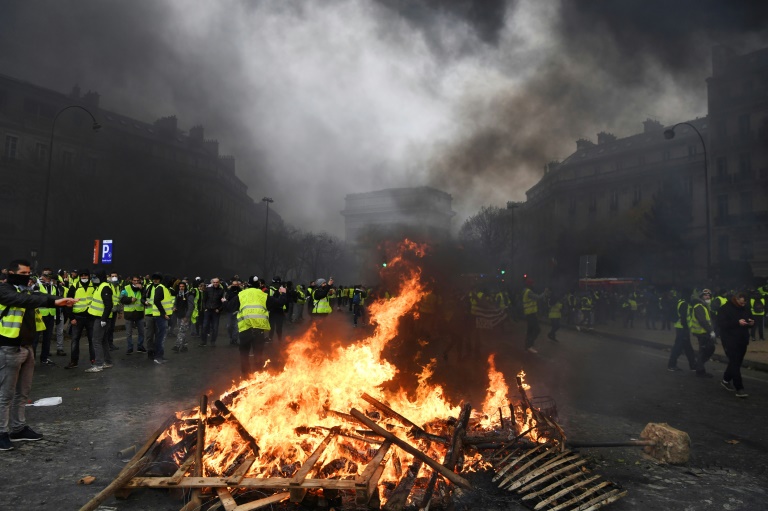 yellow vest 1.jpg