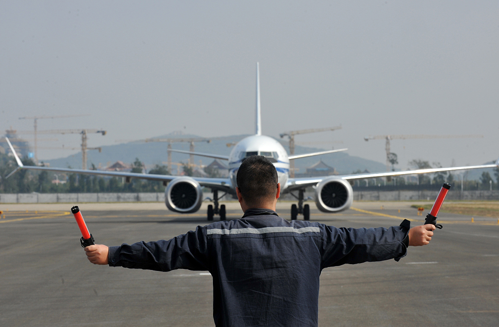 Boeing arrival.jpg