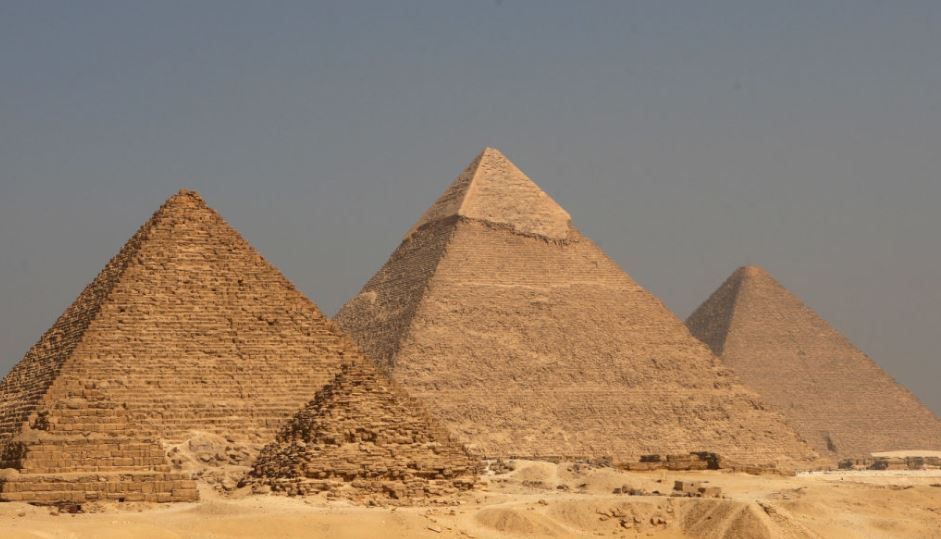 pyramids.JPG
