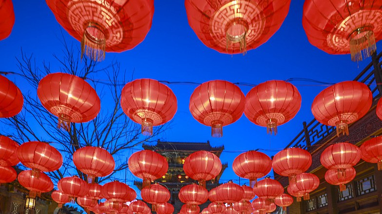Chinese tourism.jpg