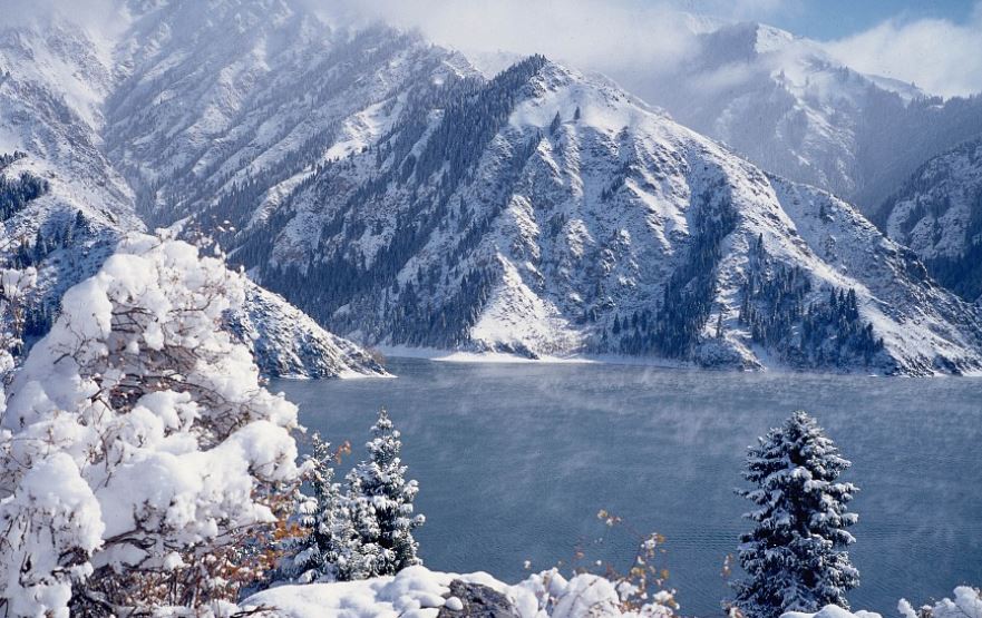 tianchi.JPG