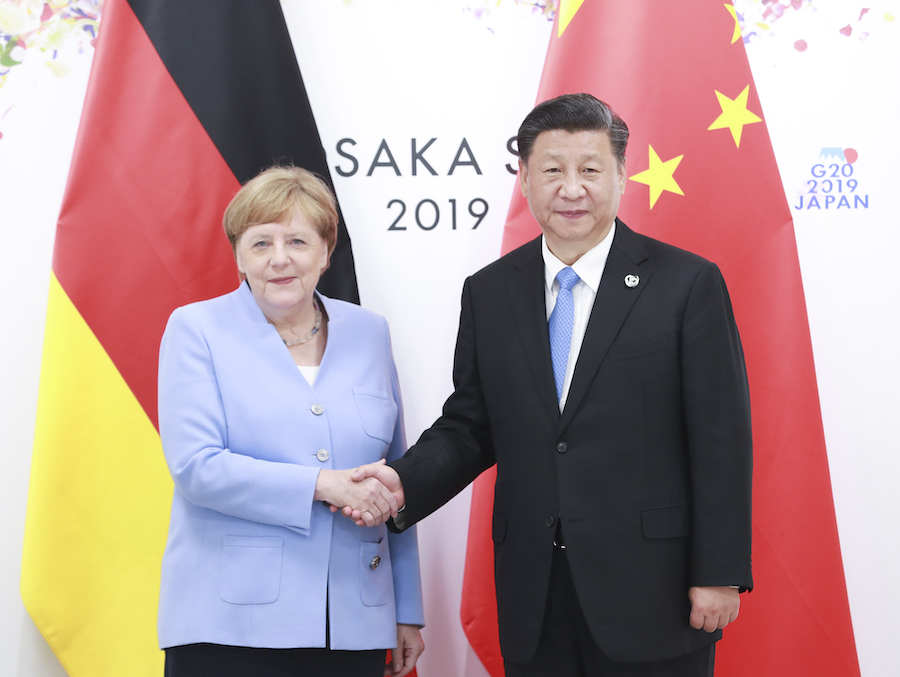 Xi Merkel 1.jpg